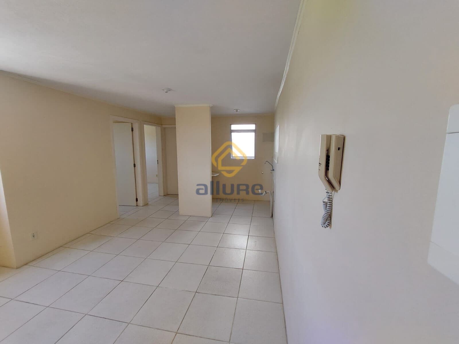 🏡 Apartamento 2 Dormitórios no Granada II!