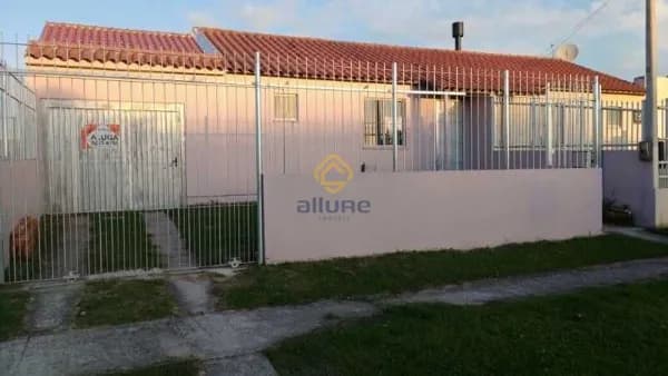 Casa no Residencial Arcobaleno com amplo patio