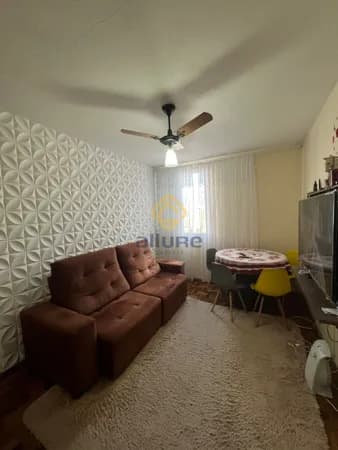 Apartamento Semi-Mobiliado no Condominio Cohabpel