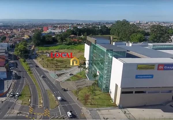 Área Residencial/Comercial á venda em Sorocaba