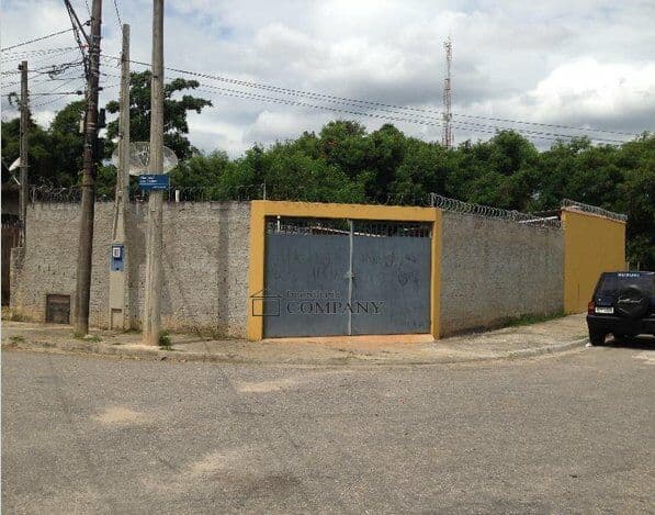 Terreno no bairro Cidade Jardim - Zona Oeste - de esquina!!