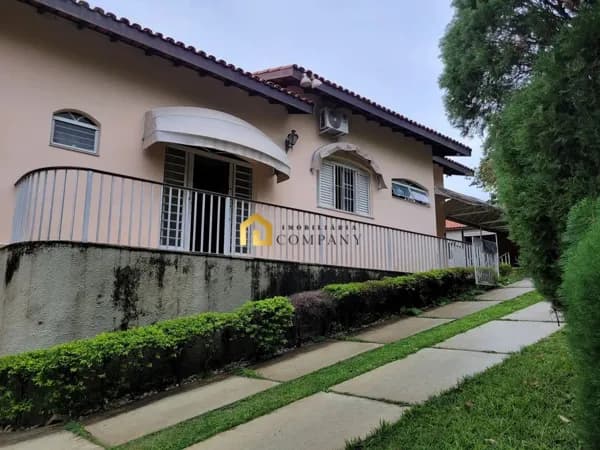 Sobrado Amplo e Versátil à venda na Vila Trujillo – Sorocaba/SP