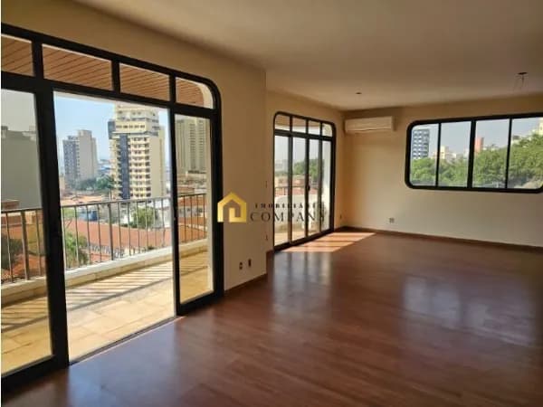 Apartamento no Edifício Piazza Di Salerno - UM APTO POR ANDAR!!!