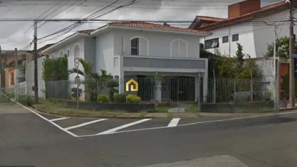 Casa Sobrado no Jardim Santa Rosália!