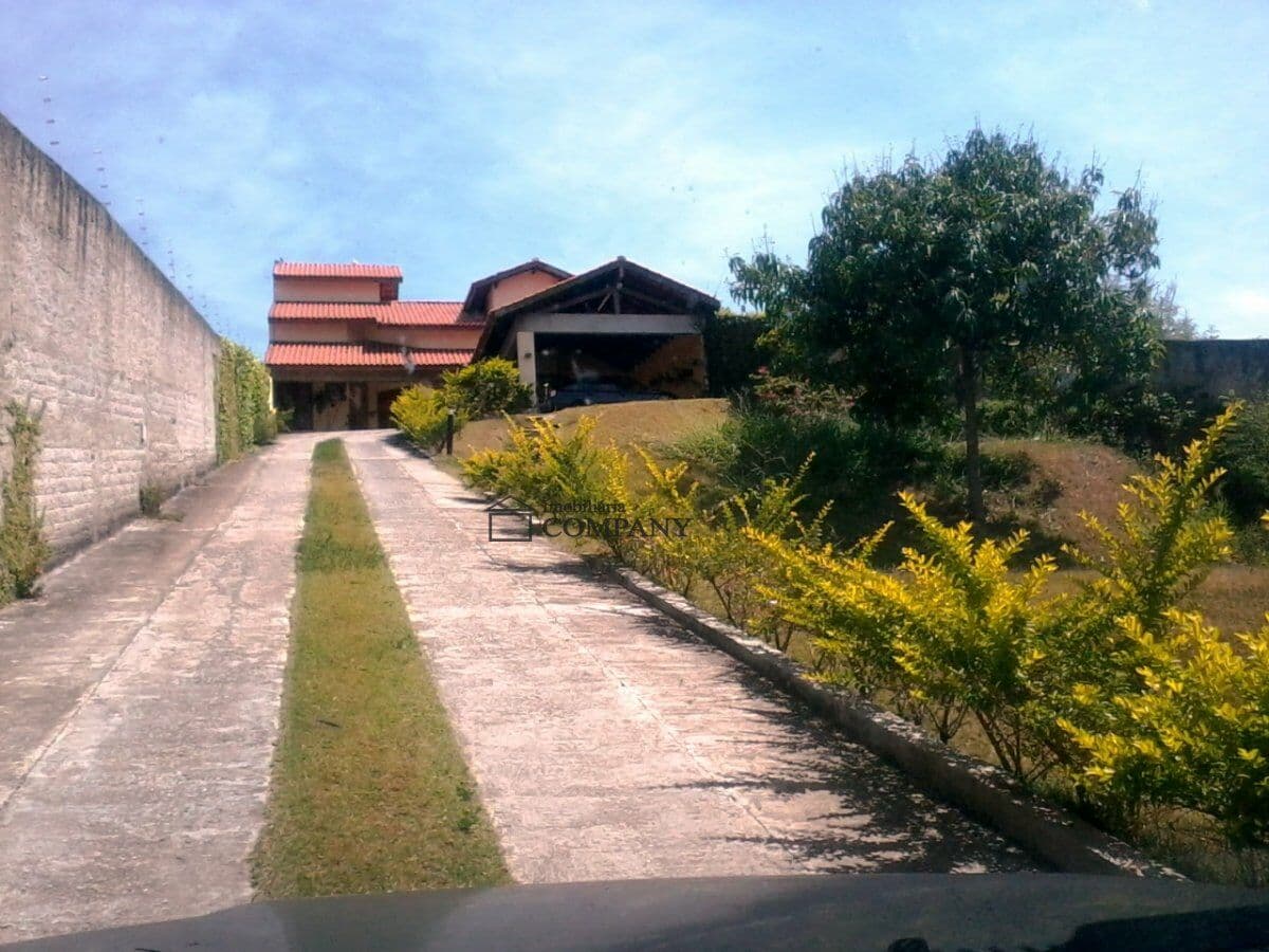 Casa térrea próximo ao Shopping Iguatemi