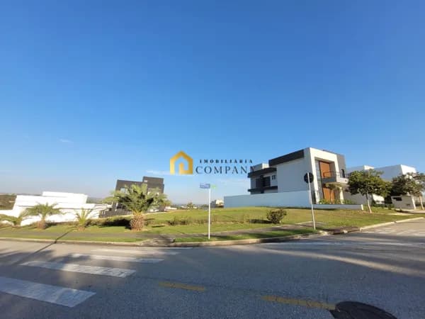 Lote/Terreno em Itu - Condomínio Alphaville Castello