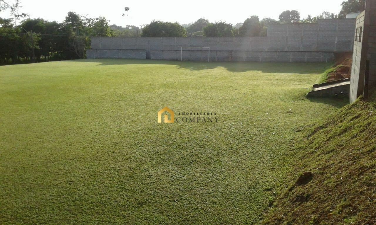 Empreendimento Comercial em Fase de Construção.