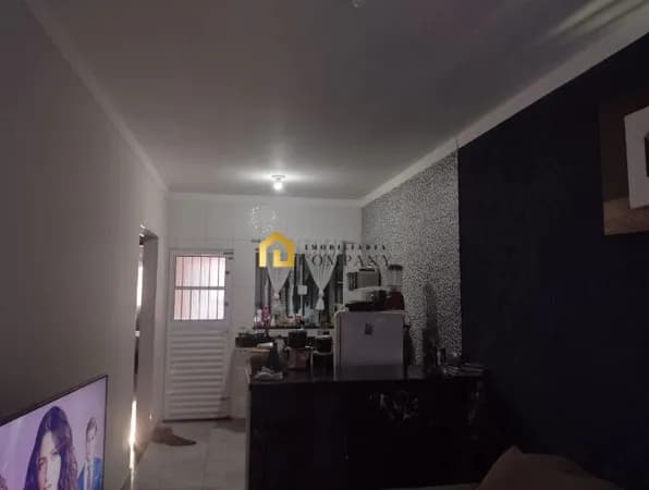 CASA À VENDA – JARDIM TROPICAL