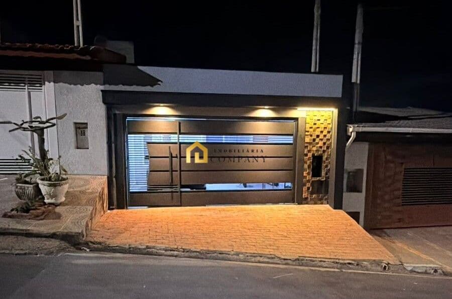 Casa Semi-Mobiliada com Acabamento Premium no Jardim Villa Amato em Sorocaba/SP