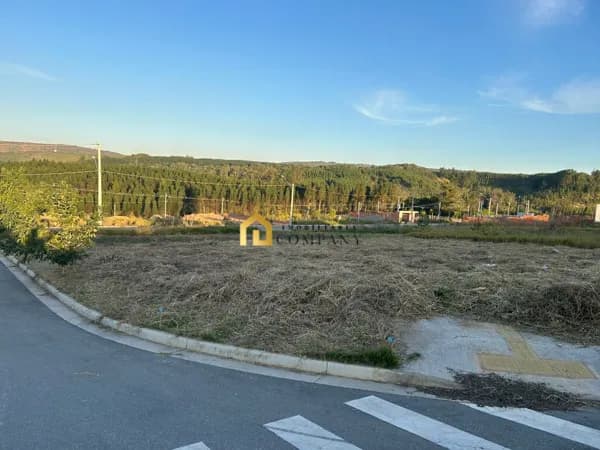 Terreno à Venda no Loteamento Vivalegro - Votorantim/SP