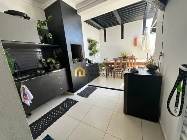 Casa Térrea de 3 quartos no Condomínio Horto Florestal III no bairro Horto Florestal– Sorocaba/SP