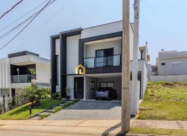 Sobrado à venda no Condomínio Cyrela