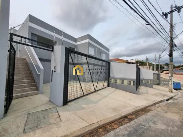 Casa com 2 dormitórios em Votorantim