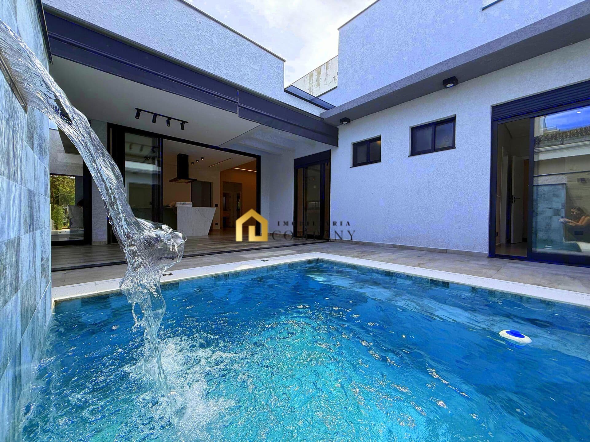 Casa térrea à venda no Condomínio Ibiti Royal em Sorocaba/SP
