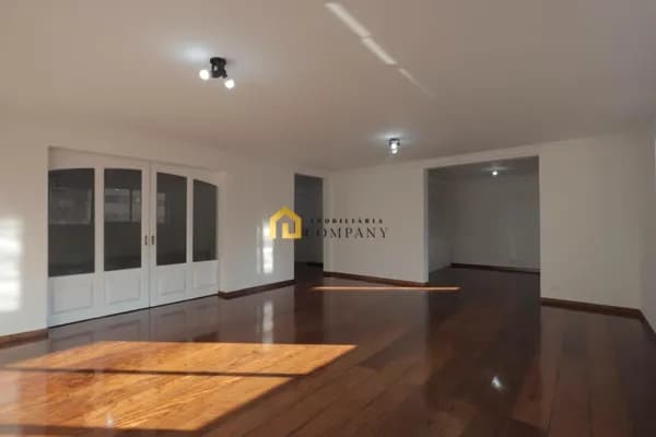Apartamento no Edifício Taormina São Paulo/SP