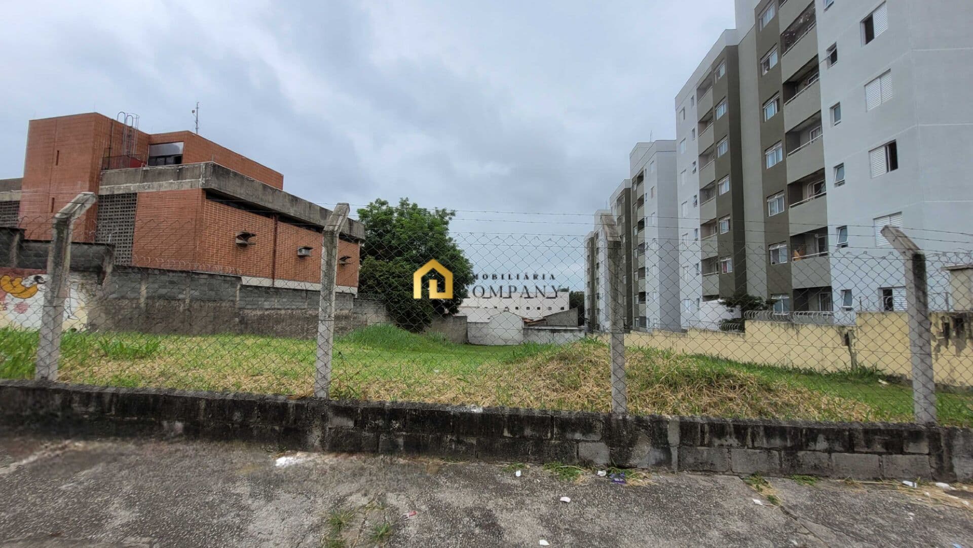 Terreno com fácil acesso a Rodovia Raposo Tavares