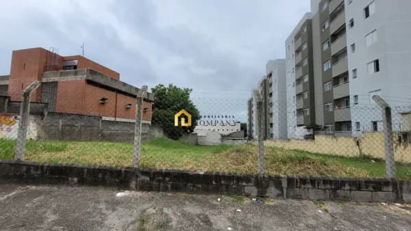 Terreno com fácil acesso a Rodovia Raposo Tavares