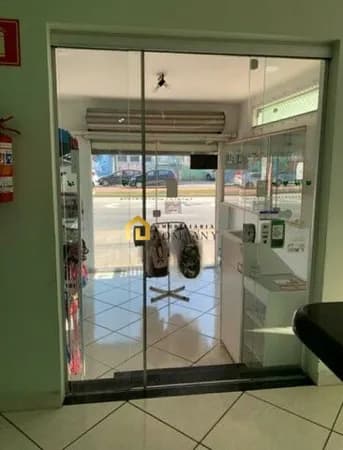 Sobrado Comercial na Av. Itavuvu em Sorocaba/SP