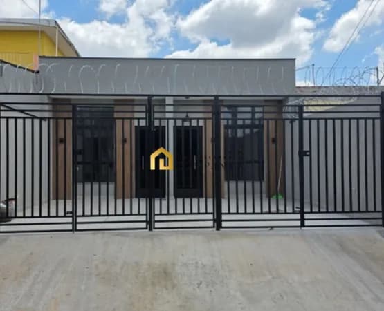 Casa térrea localizada no bairro Jardim Simus - Sorocaba/SP