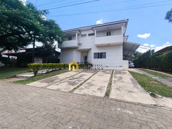 Casa em condomínio lote de 850m²