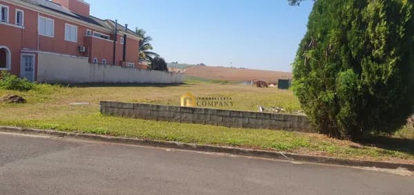 Terreno à venda, Condomínio à venda/ Vila Toscana/Votorantim/SP.