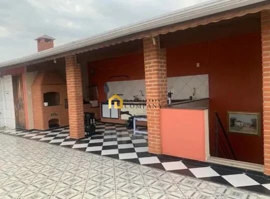 Sobrado Amplo à Venda no Wanel Ville - Sorocaba/SP