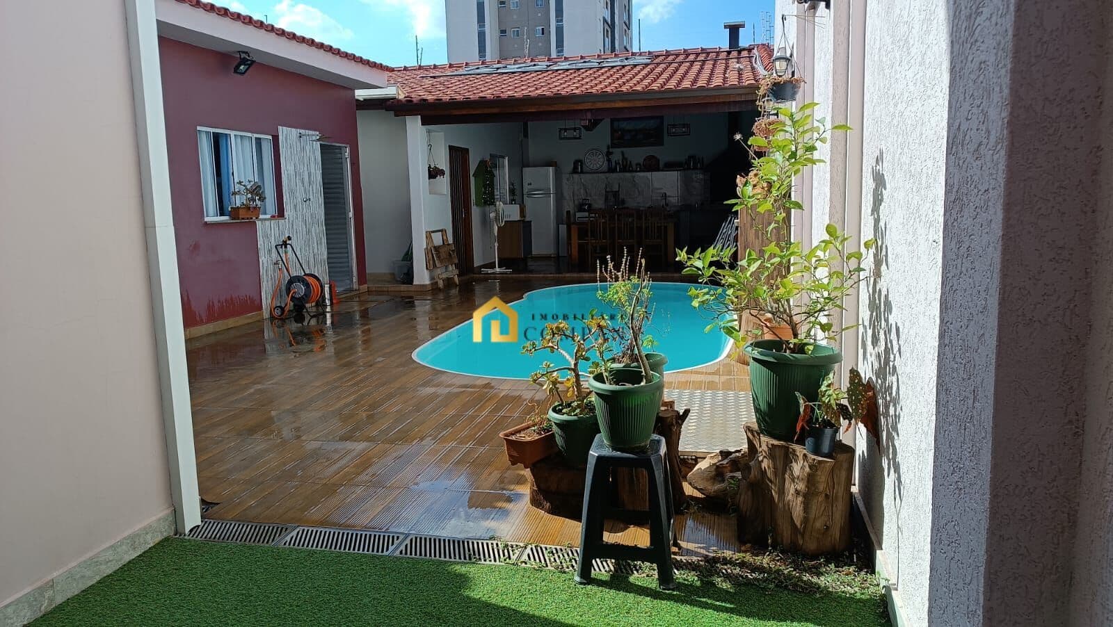 Sobrado com piscina e área gourmet completa no Jardim Americano, Zona Oeste de Sorocaba/SP