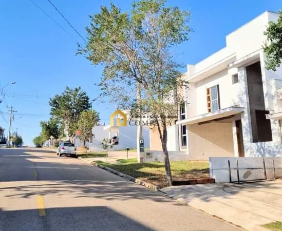 Casa/Sobrado em construção à venda no Condomínio Terras de São Francisco