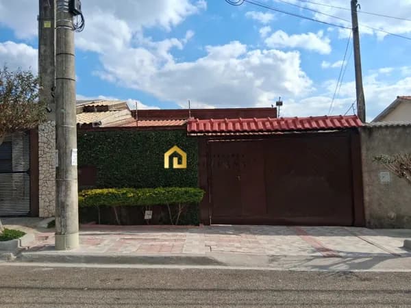 Casa Térrea no bairro Wanel Ville em Sorocaba/SP