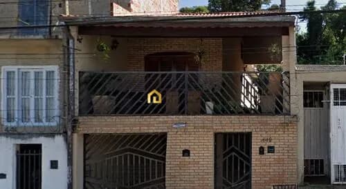 Sobrado localizado no bairro Jardim Portal do Itavuvu - Sorocaba/SP