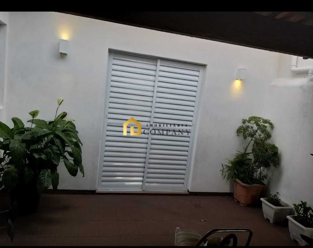 Sobrado na cidade e Sorocaba no Ana Maria.