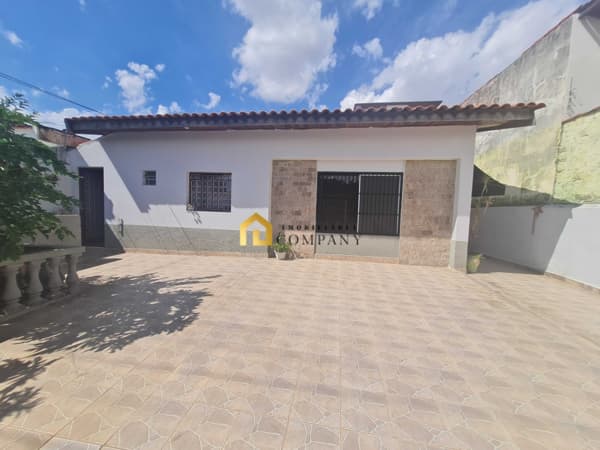 Casa térrea no bairro Cidade Jardim em Sorocaba/SP!