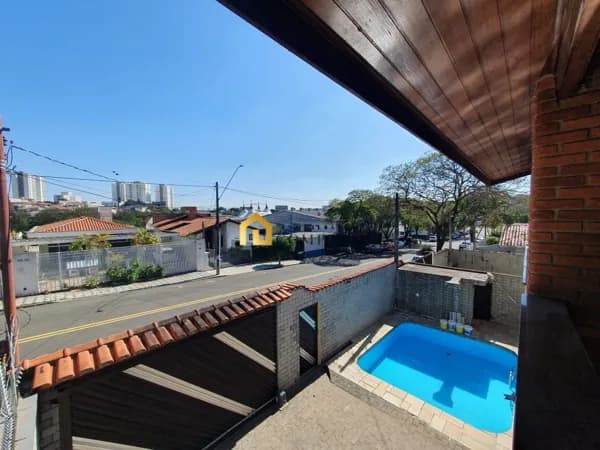 Casa localizada no bairro Jardim Santa Rosália-Sorocaba/SP