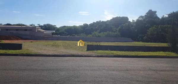 Terreno à venda, Condomínio Vila Toscana/Votorantim/SP.