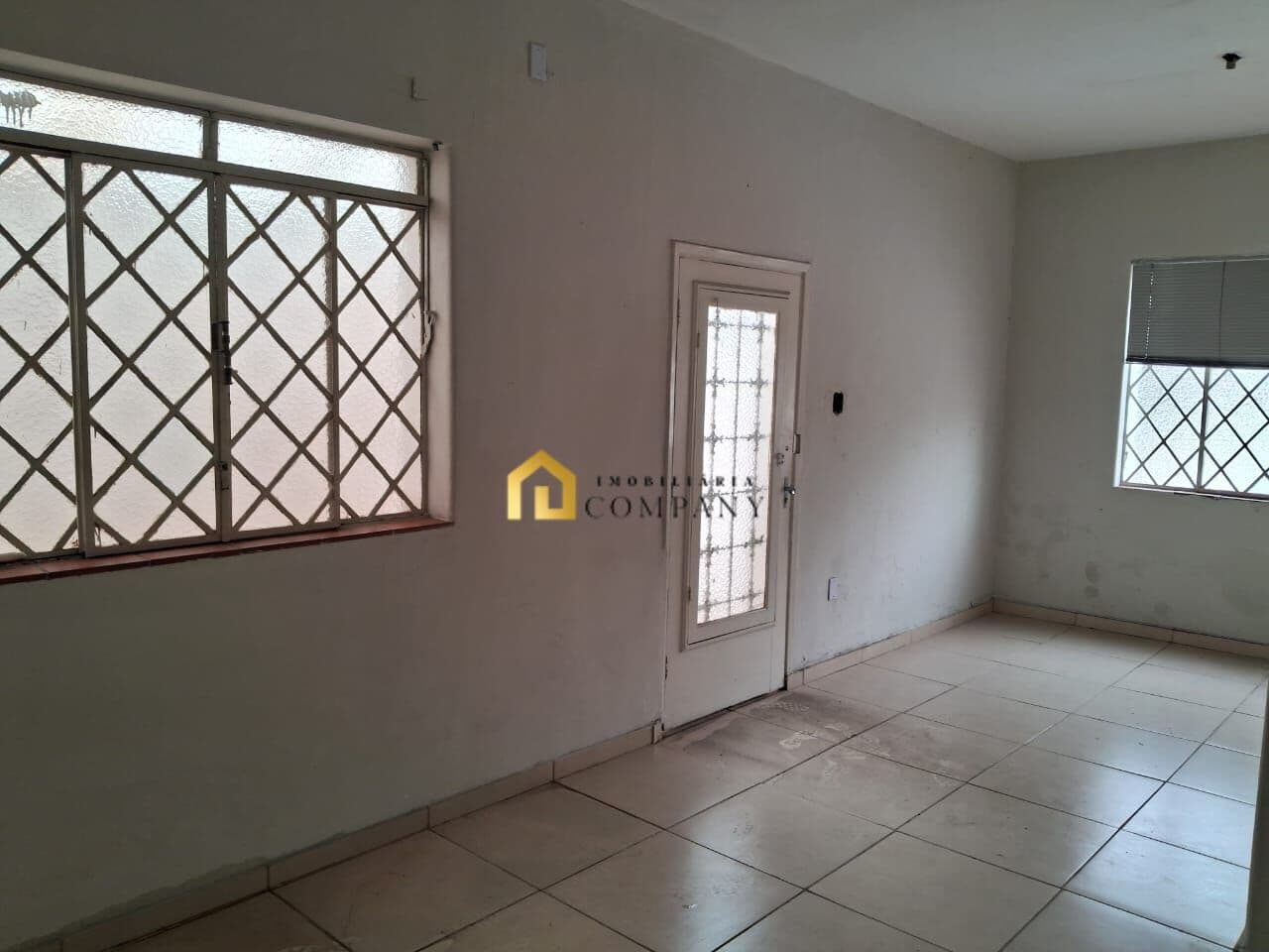 Casa comercial localizada no bairro Centro-Sorocaba/SP