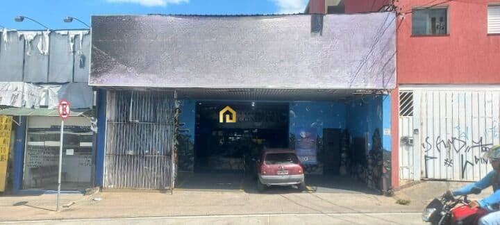 Pavilhão/Galpão Salão Comercial, com 370 m² de área útil, na Vila Carvalho, em Sorocaba/SP.