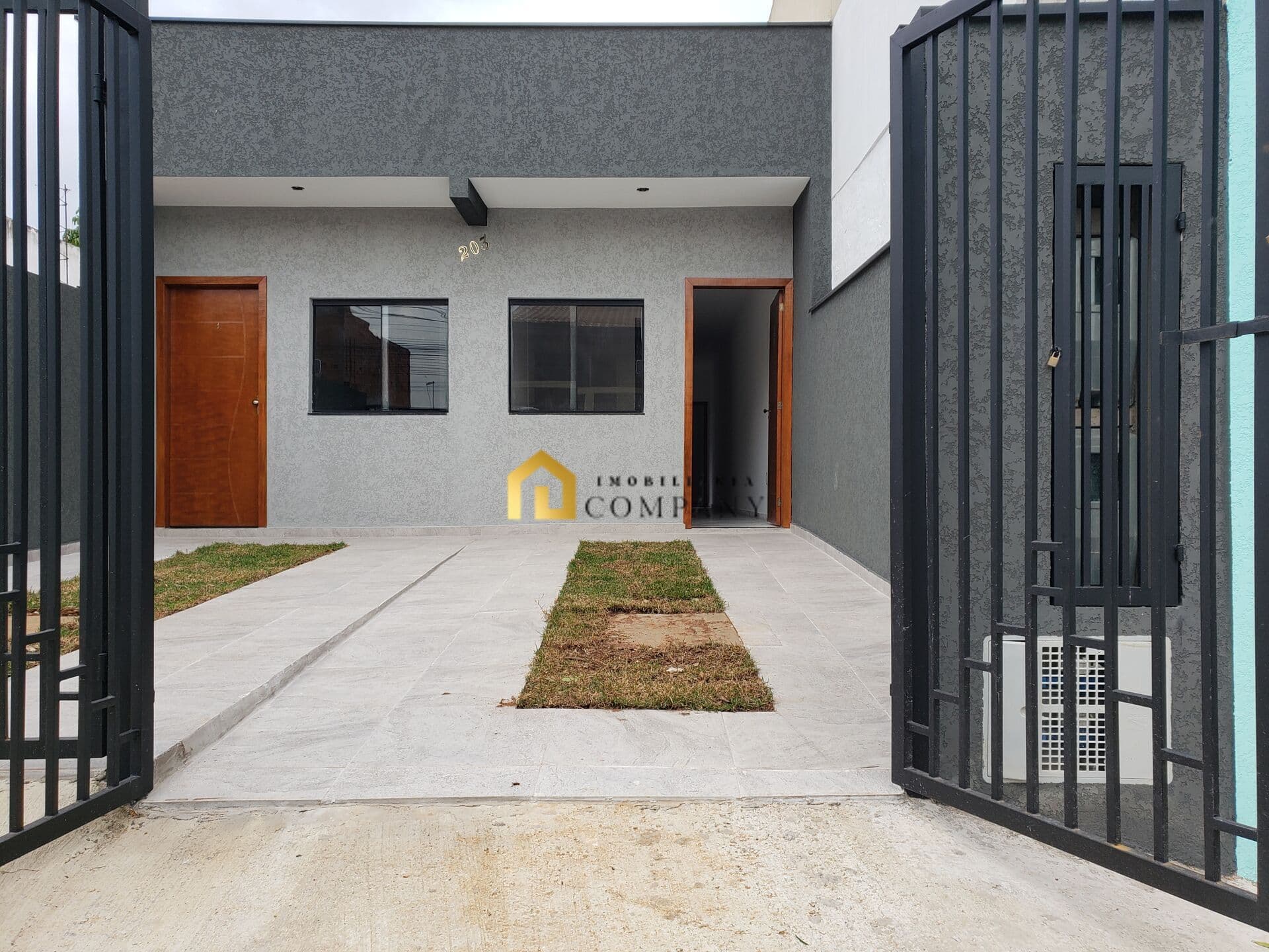 Casa térrea com 02 quartos no Jardim Cardoso, Sorocaba/SP