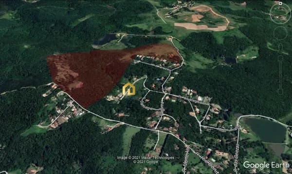 Área Residencial/Comercial Próximo ao Catarina Fashion Outlet
