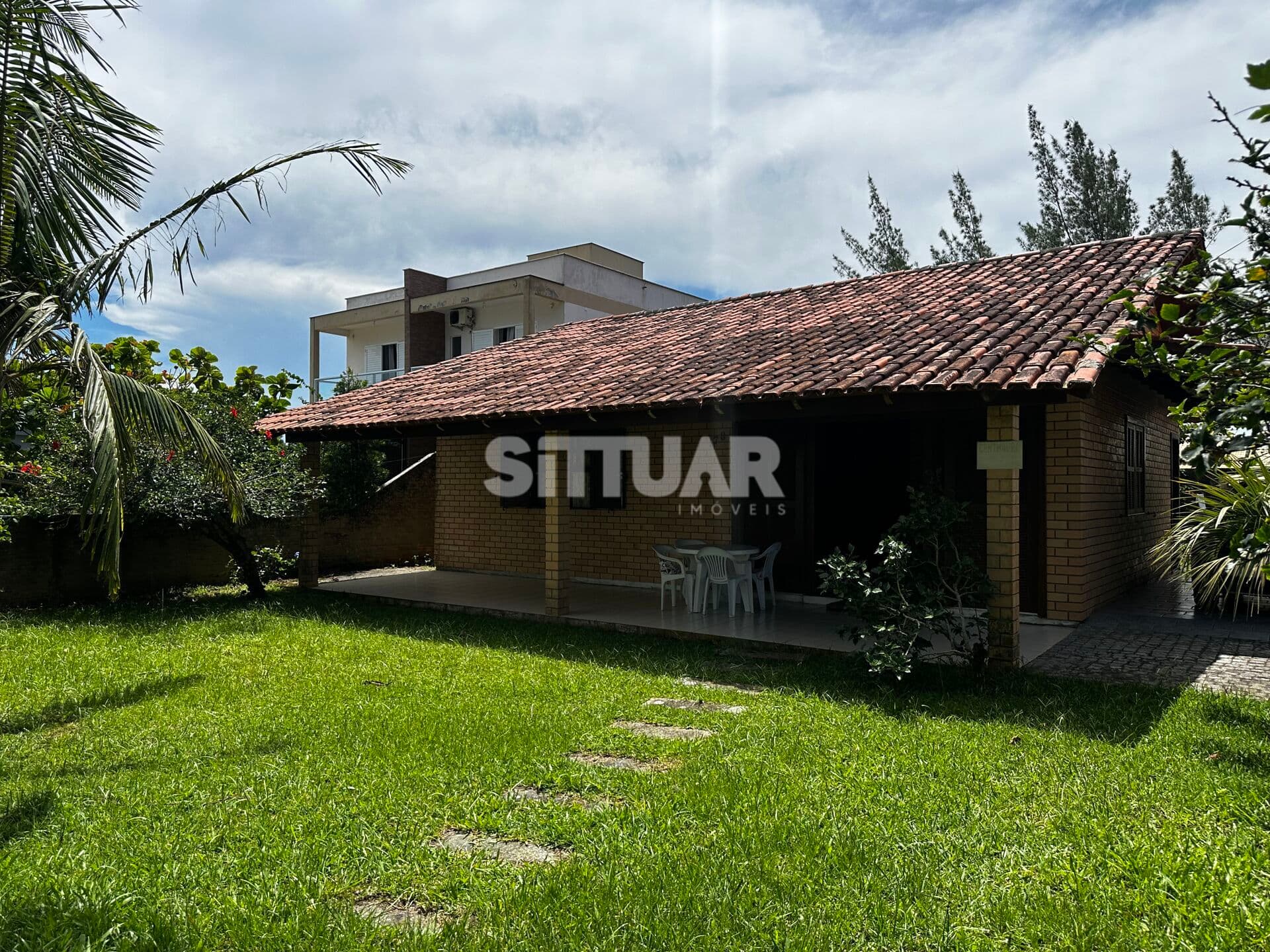 Casa na praia sul de Itapirubá, Laguna/SC