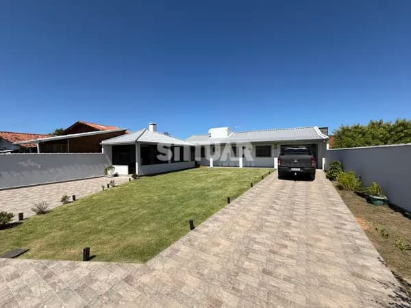 Casa na Praia de Itapirubá