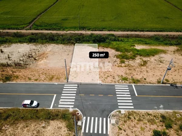 Terreno à Venda — Loteamento Santa Marta, Bairro Congonhas, Tubarão/SC