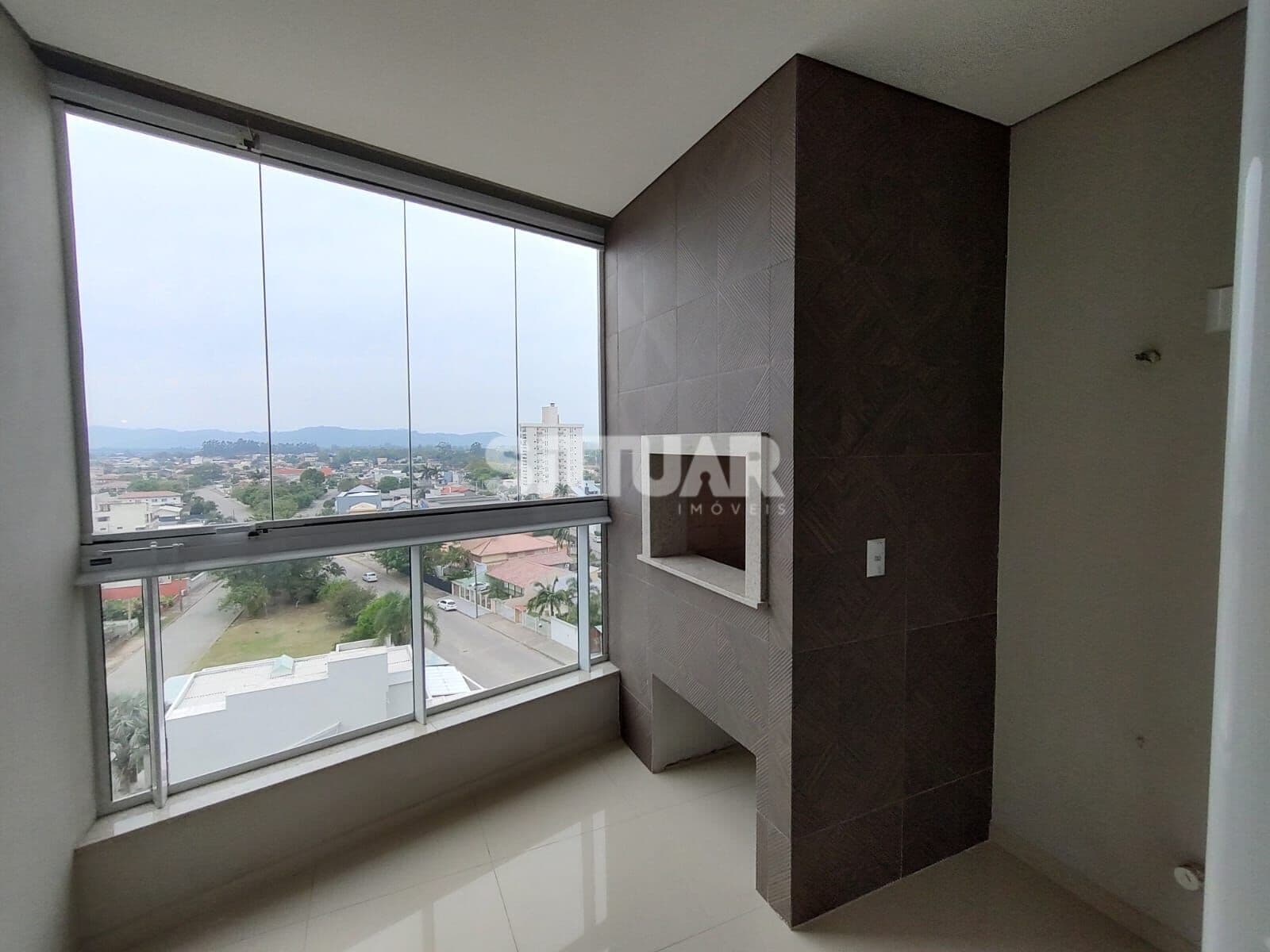 Apartamento Semi Mobiliado à Venda – Vila Moema, Tubarão/SC