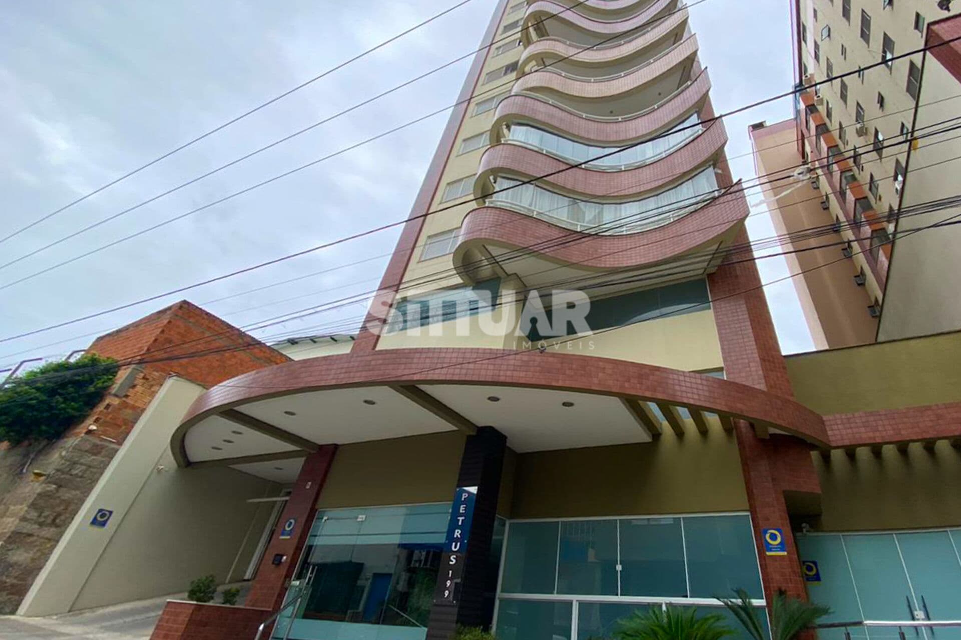 Apartamento à Venda — Residencial Petrus, Centro, Tubarão/SC