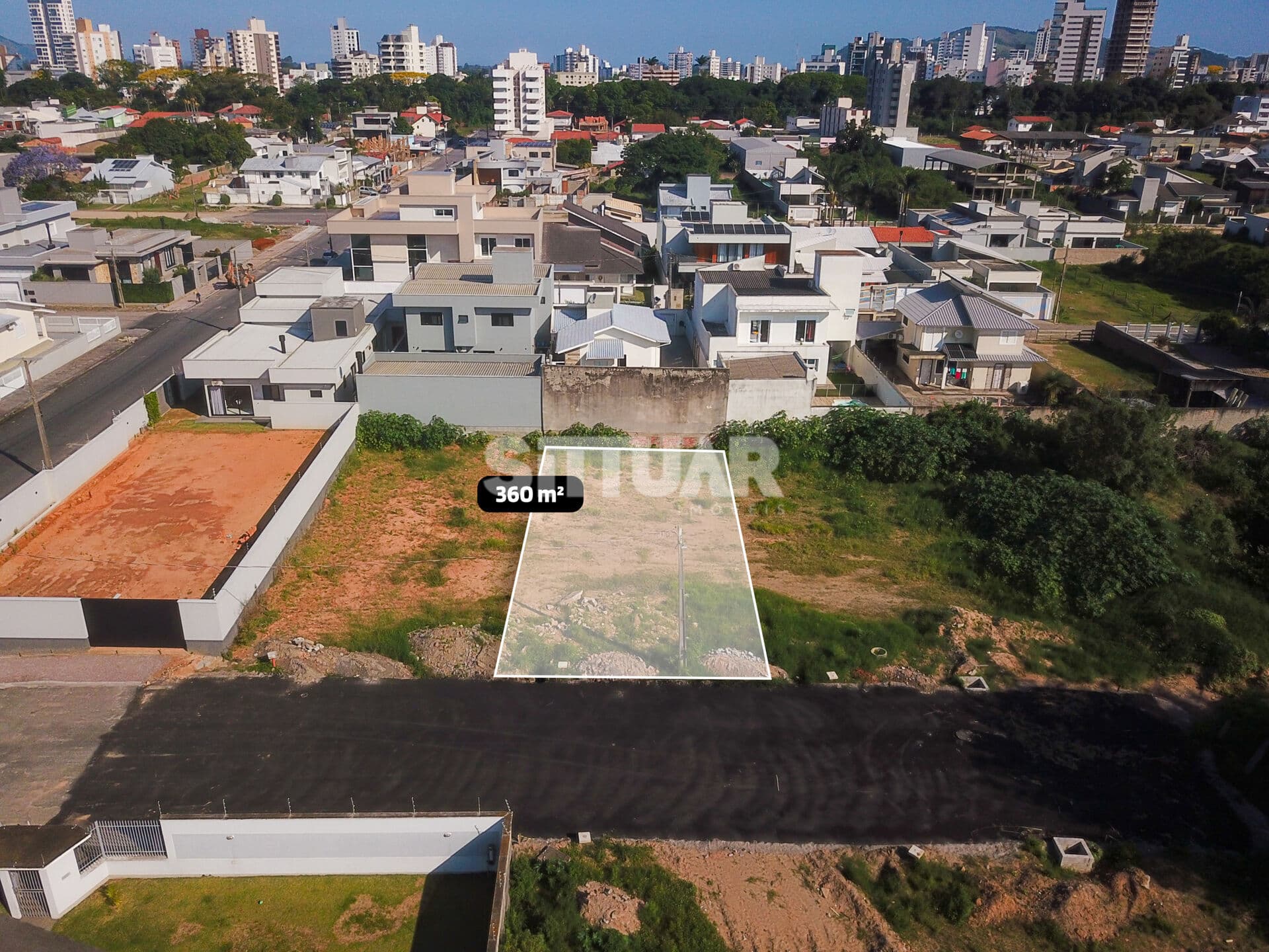 Terreno à Venda, Bairro Revoredo, Tubarão/SC