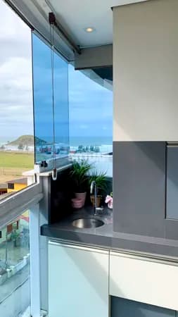 Apartamento com vista para o mar, Imbituba SC