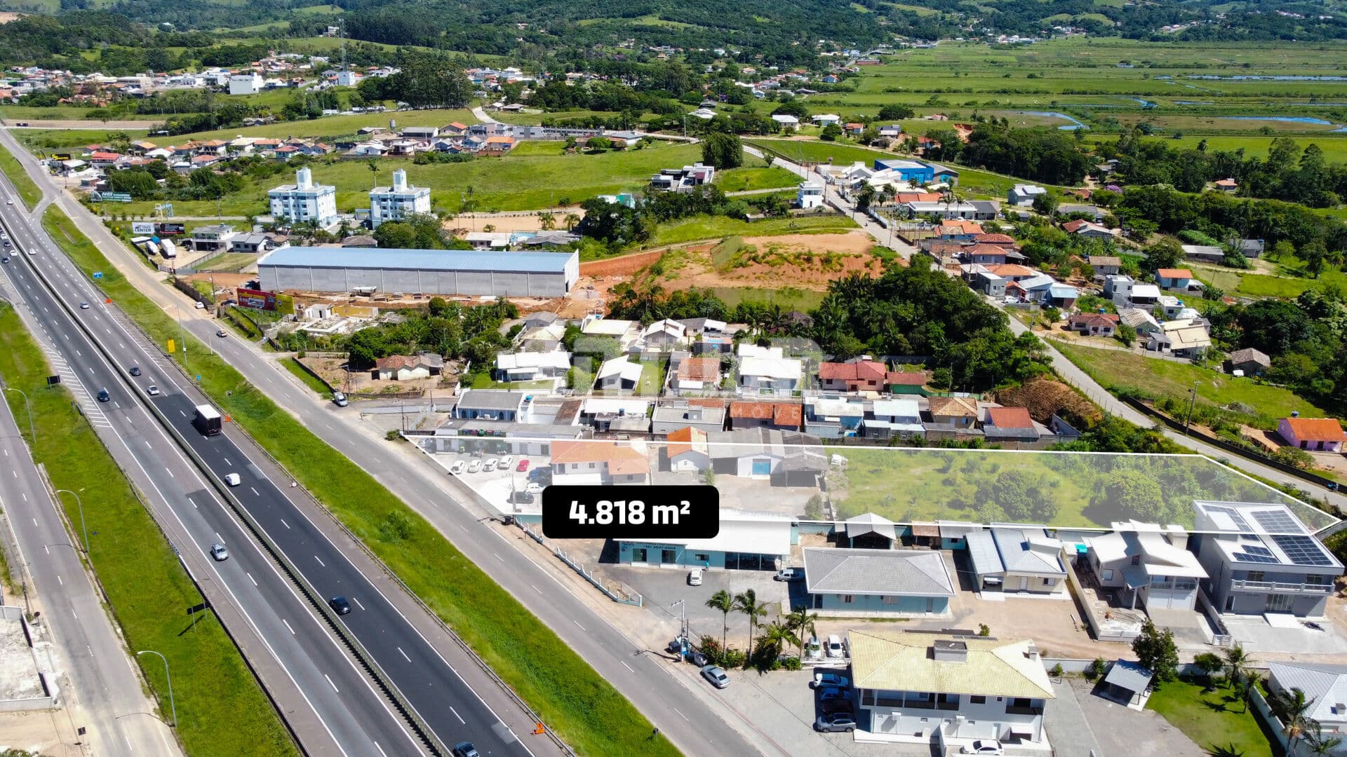 Terreno à Venda — Às Margens da BR-101, Pescaria Brava/SC (KM 37)