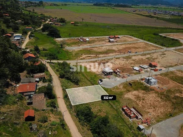 Terreno à Venda – Loteamento Três Caminhos, Santa Luzia, Tubarão/SC