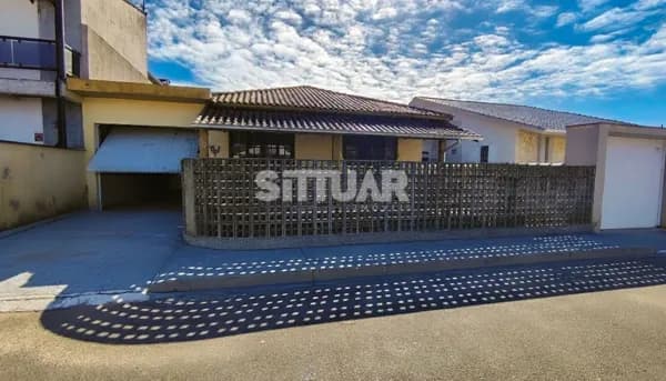 Casa à Venda – Centro, Capivari de Baixo/SC