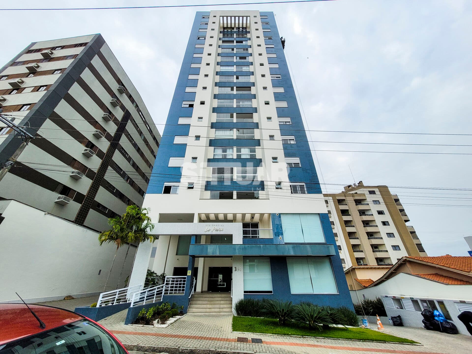 Apartamento Semi Mobiliado à Venda — Residencial Le Parq, Centro, Tubarão/SC
