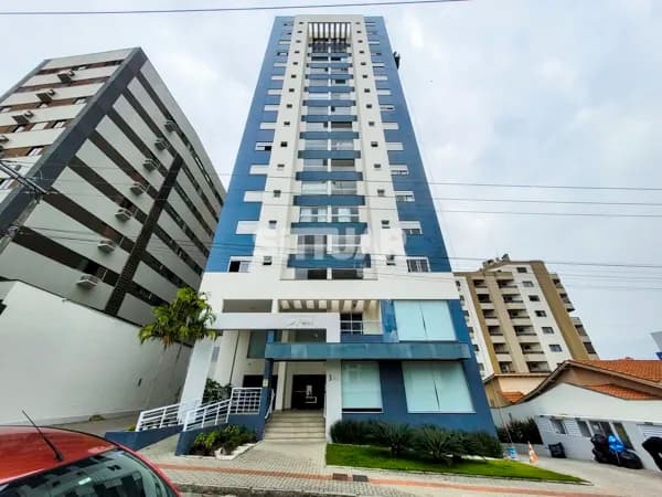 Apartamento Semi Mobiliado à Venda — Residencial Le Parq, Centro, Tubarão/SC
